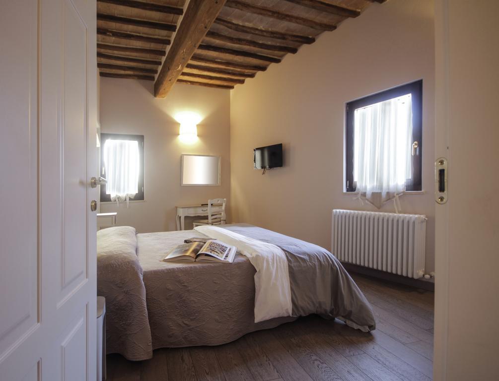 B&B Il Senesino Siena Bagian luar foto